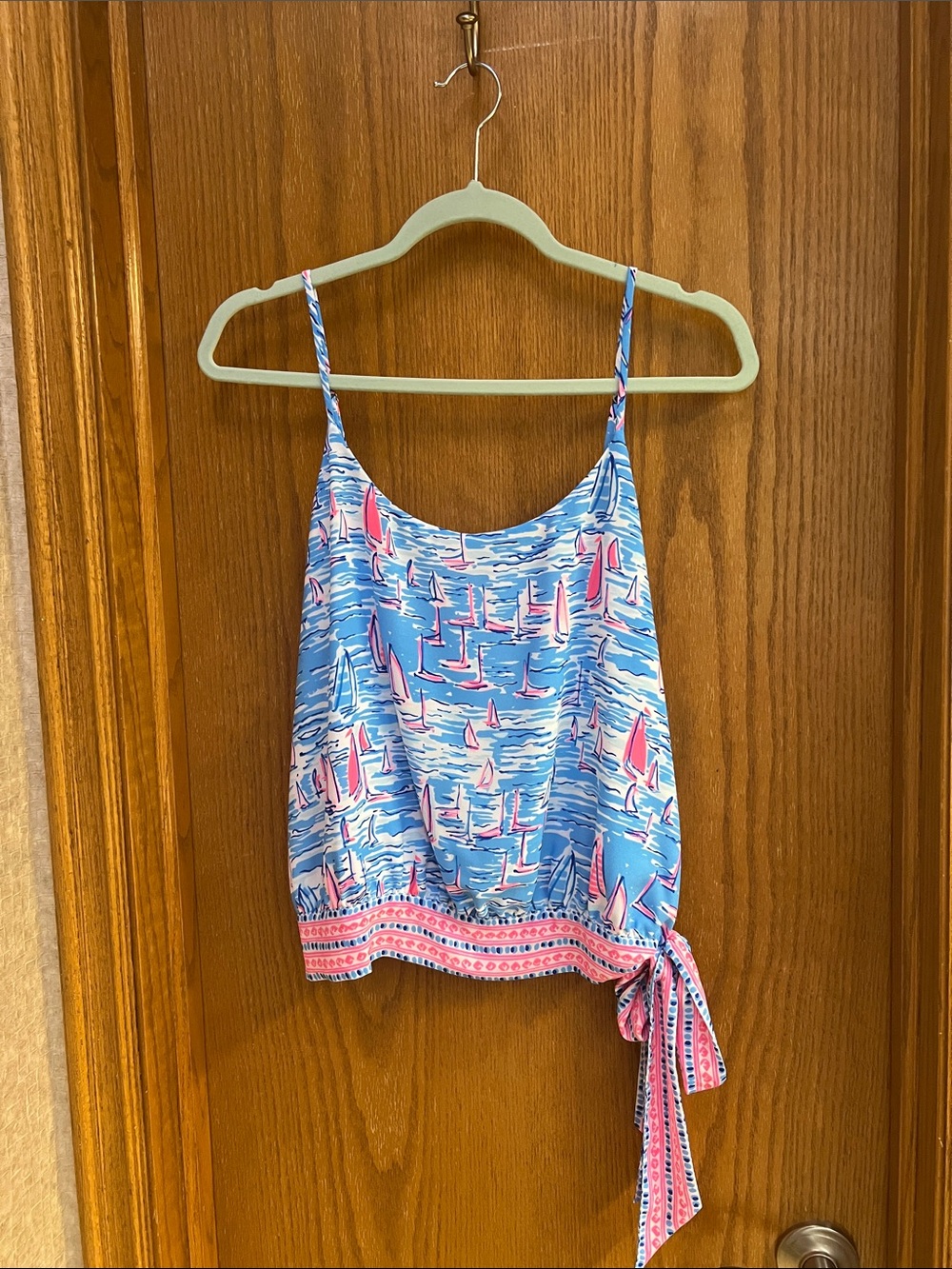 Lilly Pulitzer Ainsley Blue Sailboat Print Tie-Side Cami. Small. EUC.